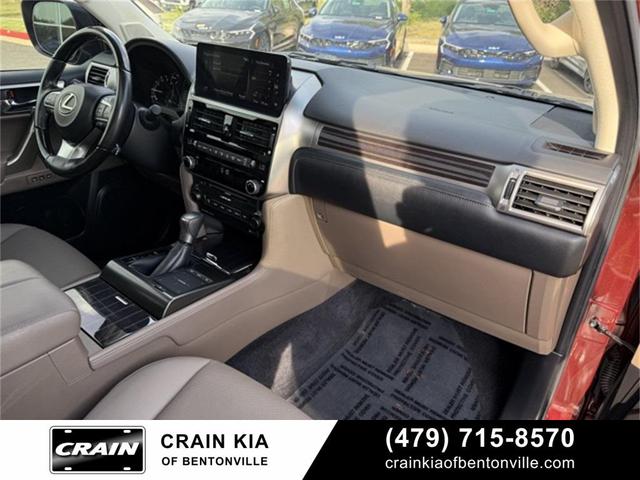 Photo of 2022 Mica Lexus GX 460