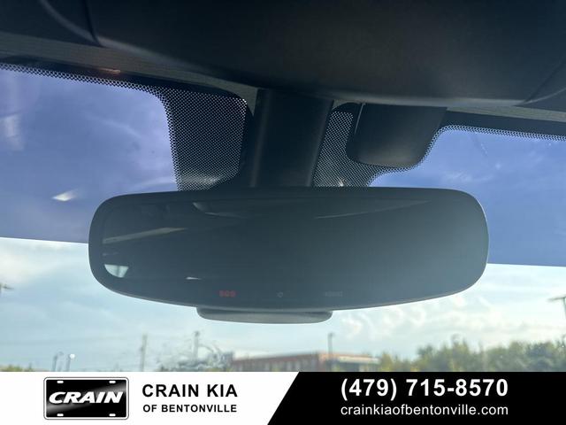 Photo of 2018 Ivory 3-Coat Jeep Grand Cherokee