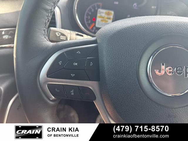 Photo of 2018 Ivory 3-Coat Jeep Grand Cherokee