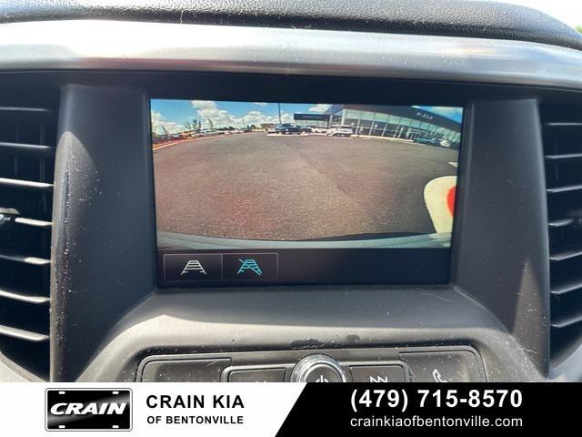 Photo of 2018 Summit White GMC Acadia