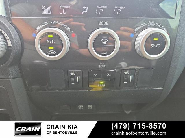 Photo of 2020 Midnight Black Metallic Toyota Sequoia