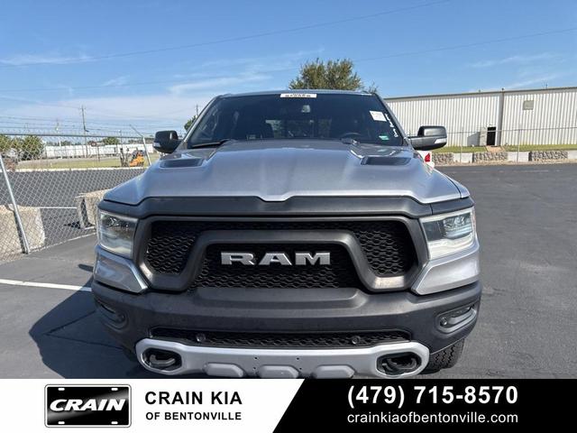 Photo of 2019 Billet Silver Metallic Clearcoat RAM 1500