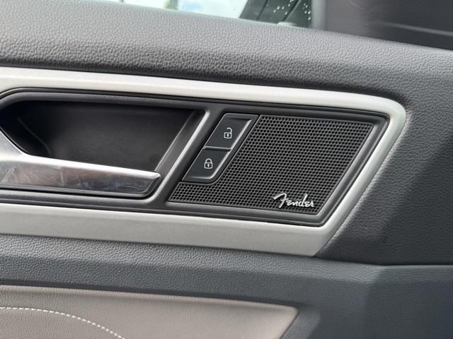 Photo of 2021 Pure White Volkswagen Atlas