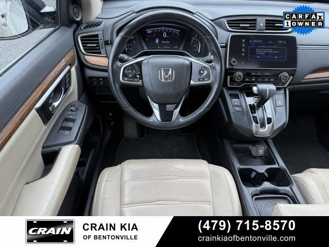 Photo of 2017 Sandstorm Metallic Honda CR-V