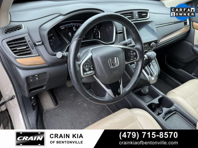 Photo of 2017 Sandstorm Metallic Honda CR-V
