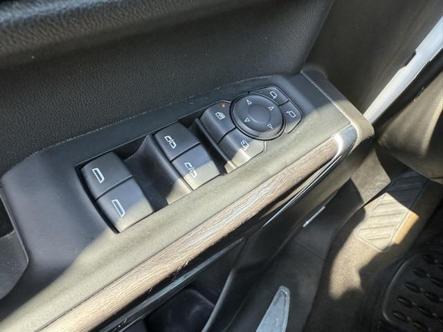 Photo of 2022 Summit White Chevrolet Silverado 1500