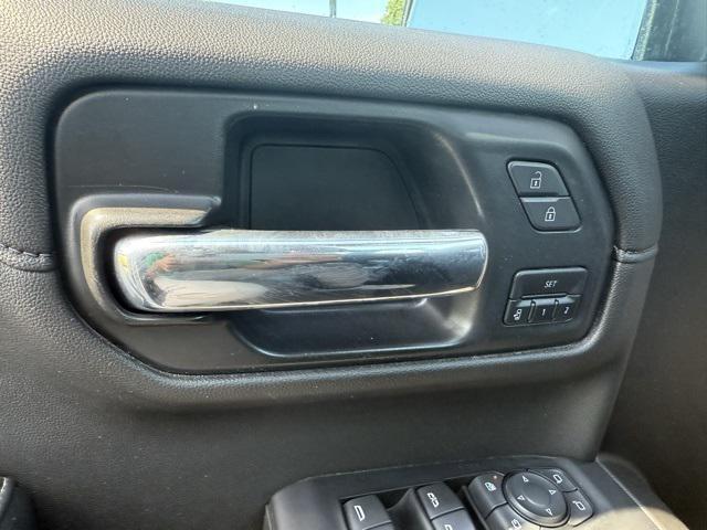 Photo of 2022 Summit White Chevrolet Silverado 1500