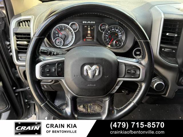 Photo of 2019 Granite Crystal Metallic Clearcoat RAM 1500