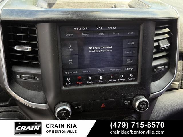 Photo of 2019 Granite Crystal Metallic Clearcoat RAM 1500