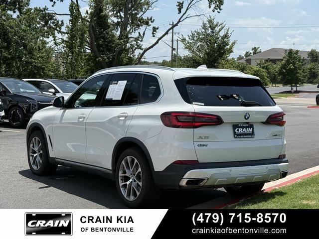 Photo of 2022 Alpine White BMW X5