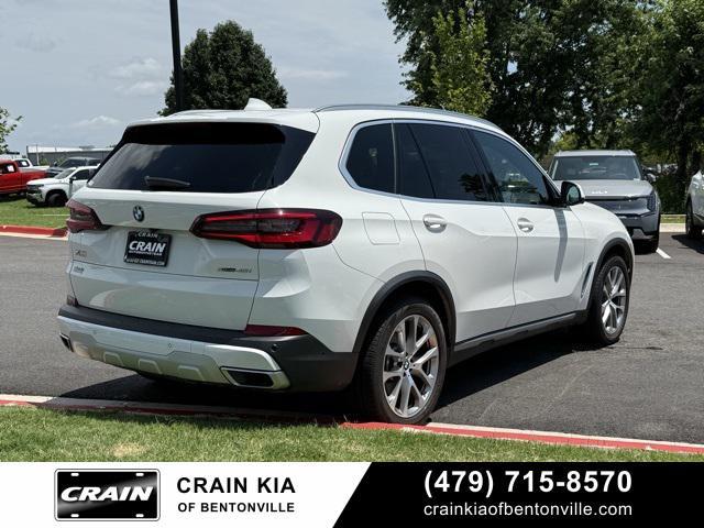 Photo of 2022 Alpine White BMW X5