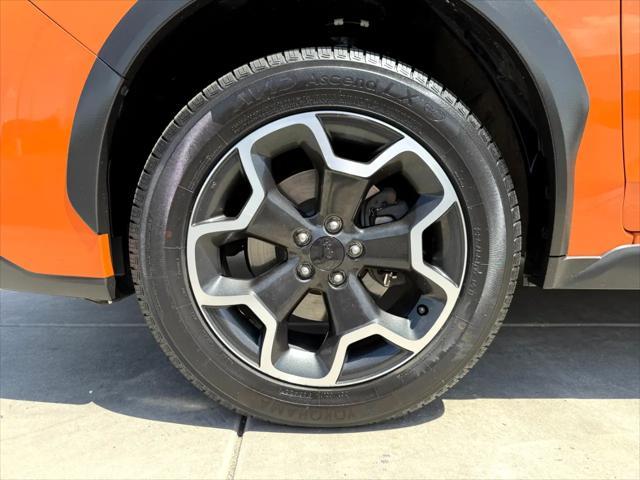 Photo of 2015 Tangerine Orange Pearl Subaru XV Crosstrek