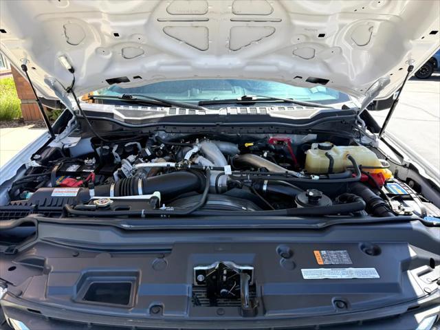 Photo of 2021 Oxford White Ford F-350