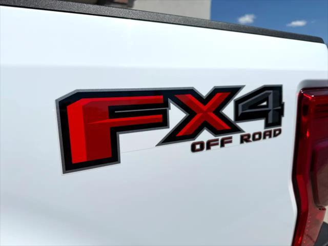 Photo of 2021 Oxford White Ford F-350