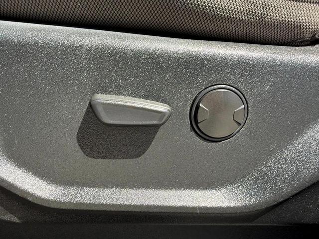 Photo of 2021 Oxford White Ford F-350