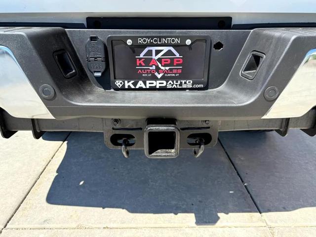 Photo of 2021 Oxford White Ford F-350
