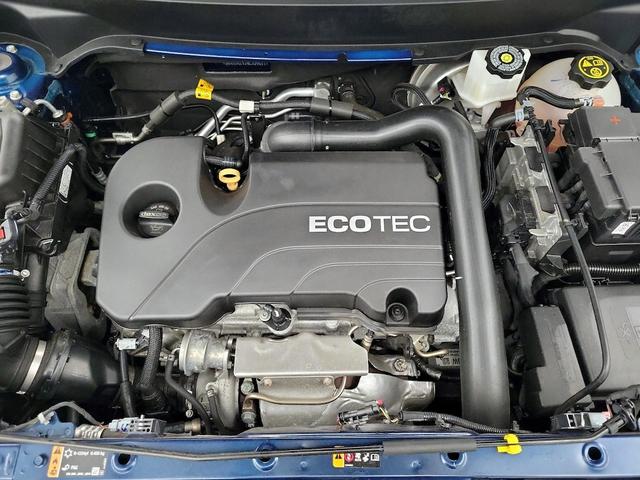 Photo of 2021 Blue Chevrolet Equinox