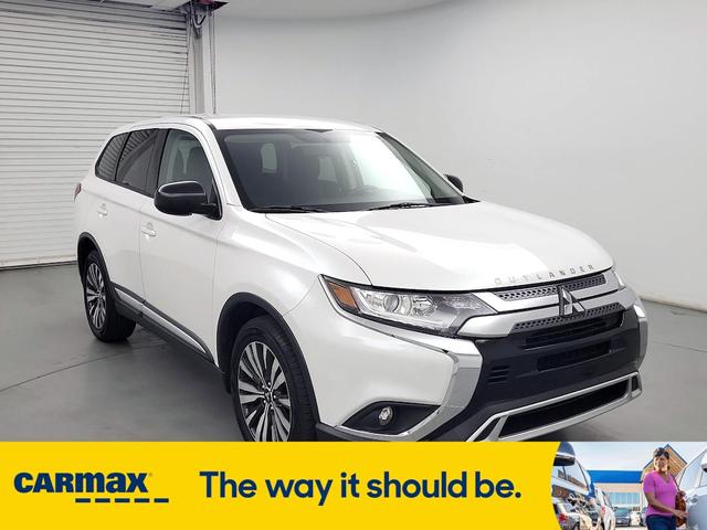 2020 Mitsubishi Outlander