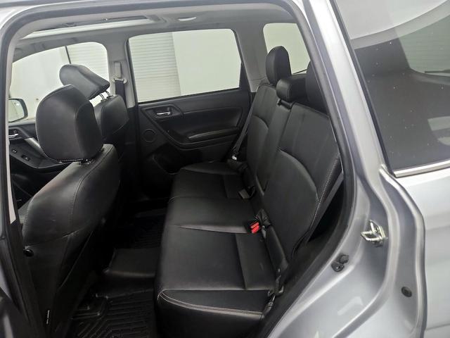 Photo of 2015 Silver Subaru Forester