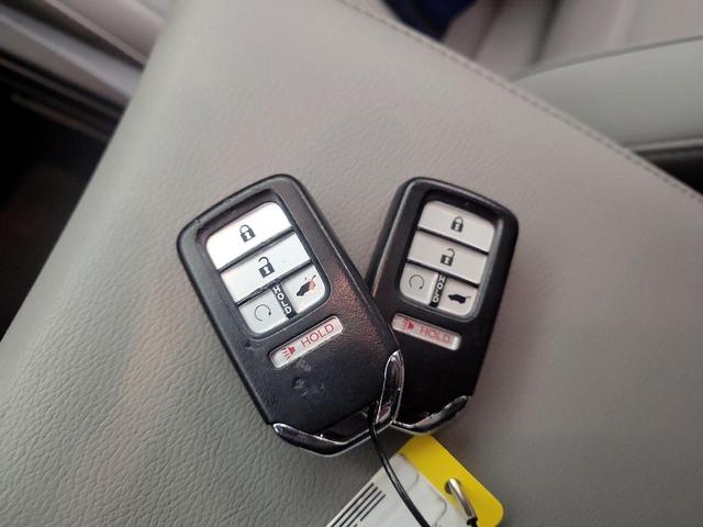 Photo of 2020 Black Honda CR-V