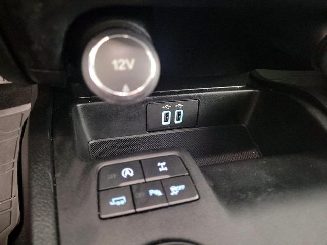Photo of 2021 Red Ford Ranger