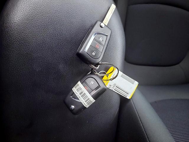 Photo of 2019 Gray Toyota RAV4