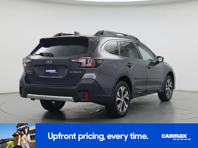 Photo of 2022 Gray Subaru Outback