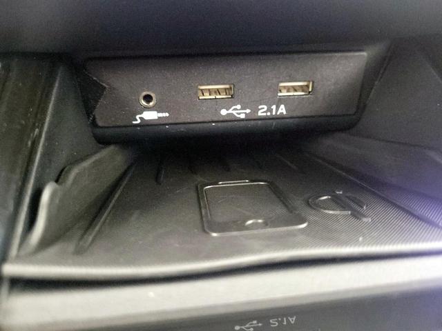 Photo of 2022 Gray Subaru Outback