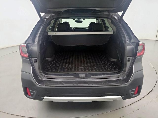 Photo of 2022 Gray Subaru Outback