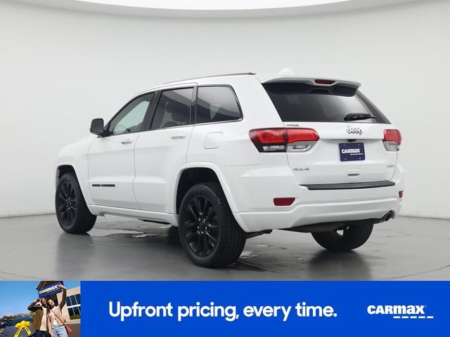 Photo of 2020 White Jeep Grand Cherokee