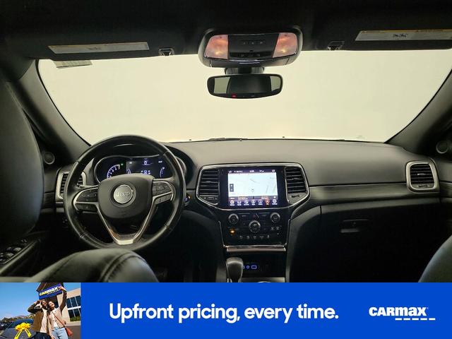 Photo of 2020 White Jeep Grand Cherokee