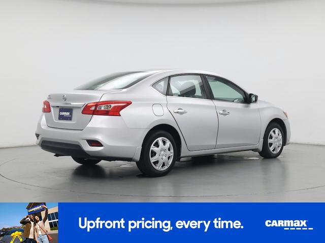 Photo of 2018 Silver Nissan Sentra