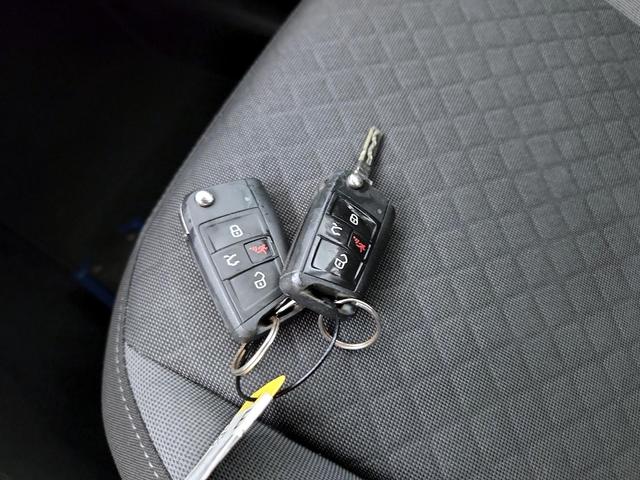 Photo of 2020 Black Volkswagen Tiguan