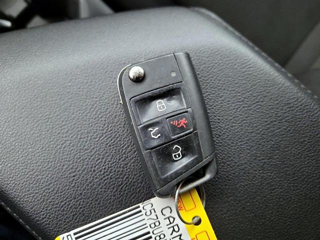 Photo of 2021 Black Volkswagen Jetta