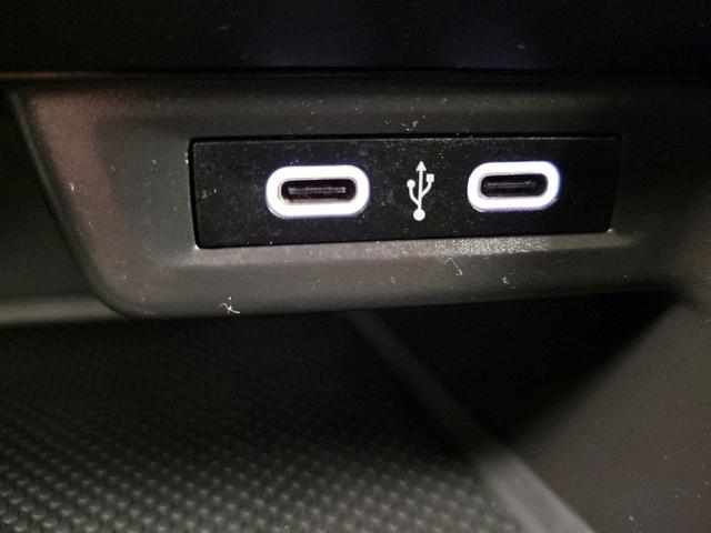Photo of 2021 Black Volkswagen Jetta
