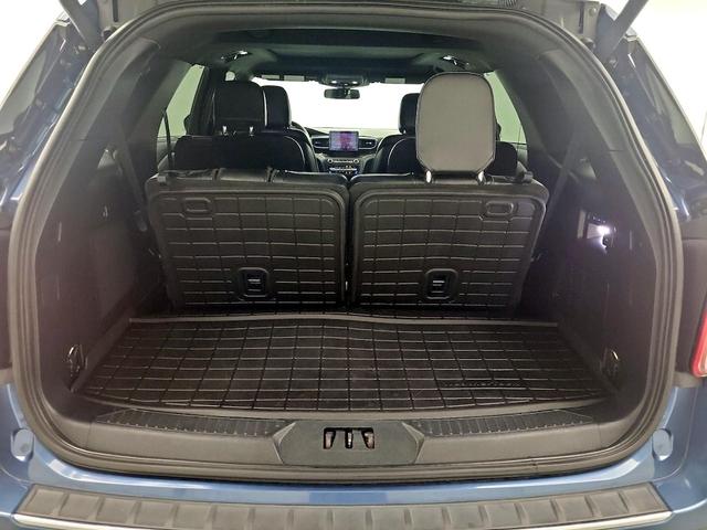 Photo of 2020 Blue Ford Explorer