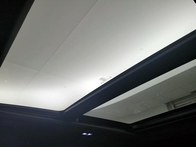 Photo of 2020 Blue Ford Explorer