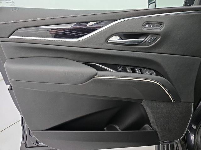 Photo of 2022 Black Cadillac Escalade
