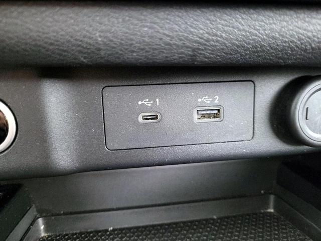 Photo of 2023 White Nissan Rogue