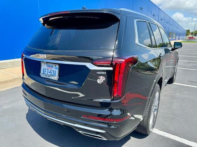 Photo of 2020 Stellar Black Metallic Cadillac XT6