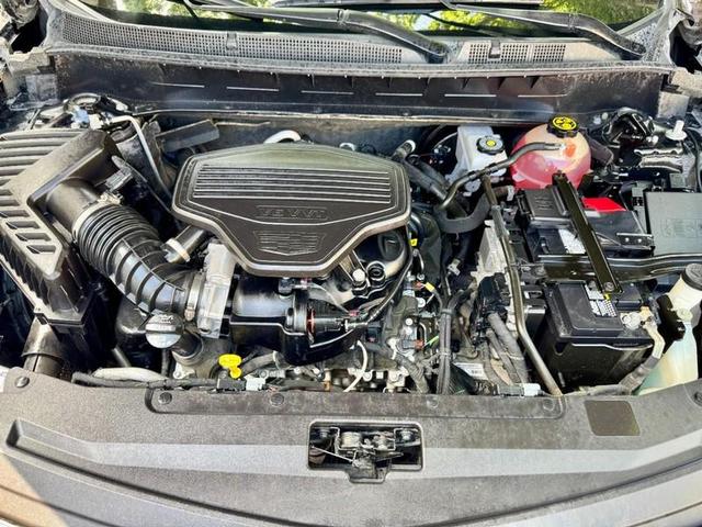 Photo of 2020 Stellar Black Metallic Cadillac XT6
