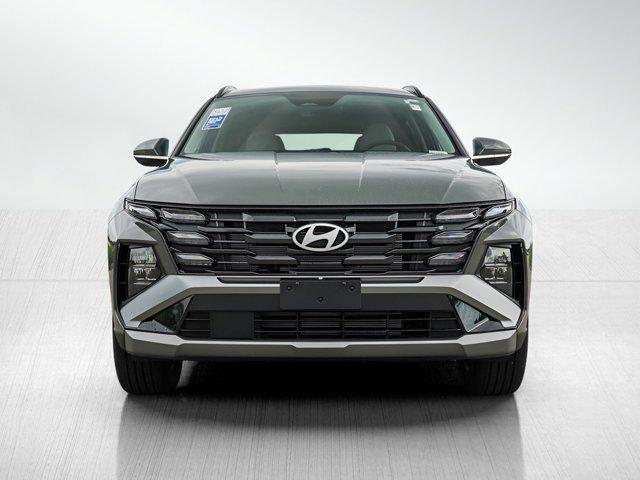 Photo of 2025 Hampton Gray Hyundai TUCSON