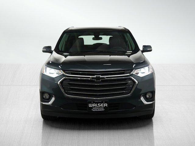 Photo of 2019 Graphite Metallic Chevrolet Traverse