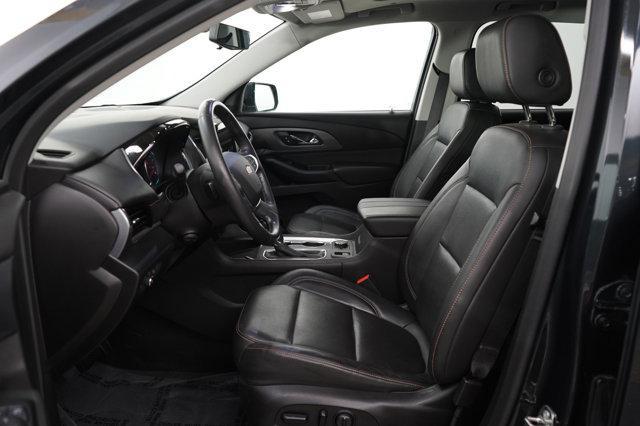 Photo of 2019 Graphite Metallic Chevrolet Traverse