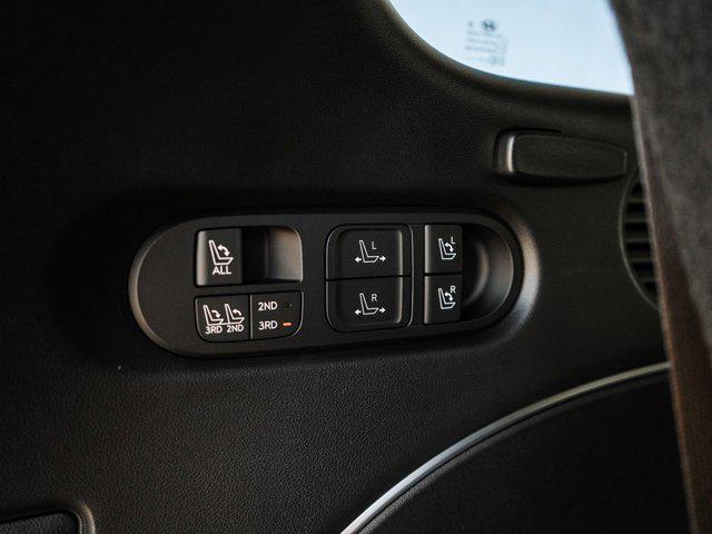 Photo of 2026 Creamy White Pearl Hyundai PALISADE