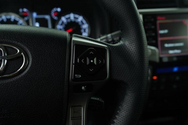 Photo of 2020 Blizzard Pearl Toyota 4Runner