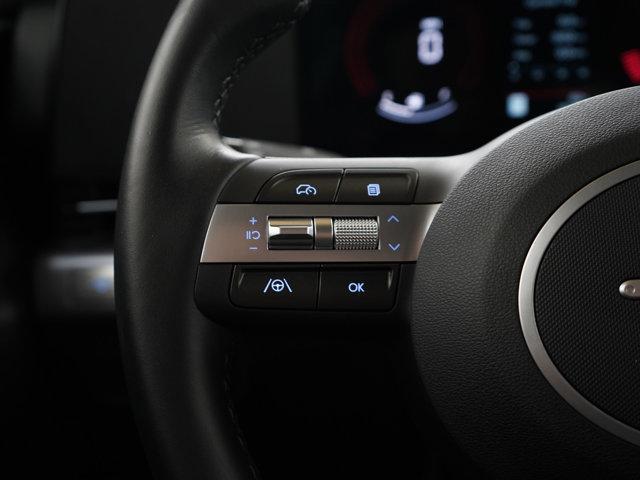 Photo of 2025 Abyss Black Pearl Hyundai KONA
