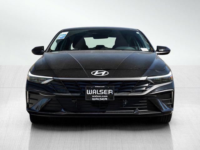 Photo of 2025 Abyss Black Hyundai ELANTRA HEV