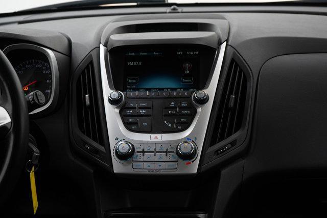 Photo of 2017 Mosaic Black Metallic Chevrolet Equinox
