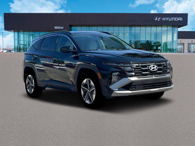 Photo of 2025 Ash Black Hyundai TUCSON Hybrid